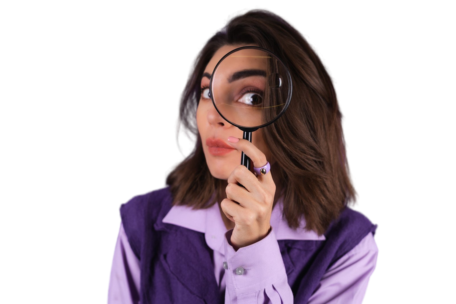 young-woman-shirt-vest-purple-background-having-fun-with-magnifying-glass-hand_-_modifie.png